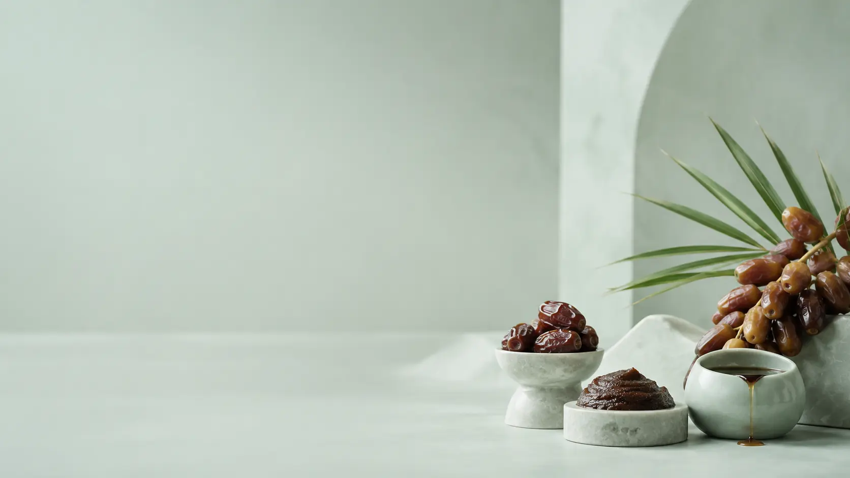 Dates and date ingredients for professional supply